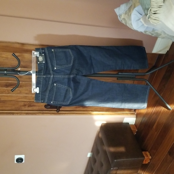 New London Bridge jeans. - Picture 4 of 6